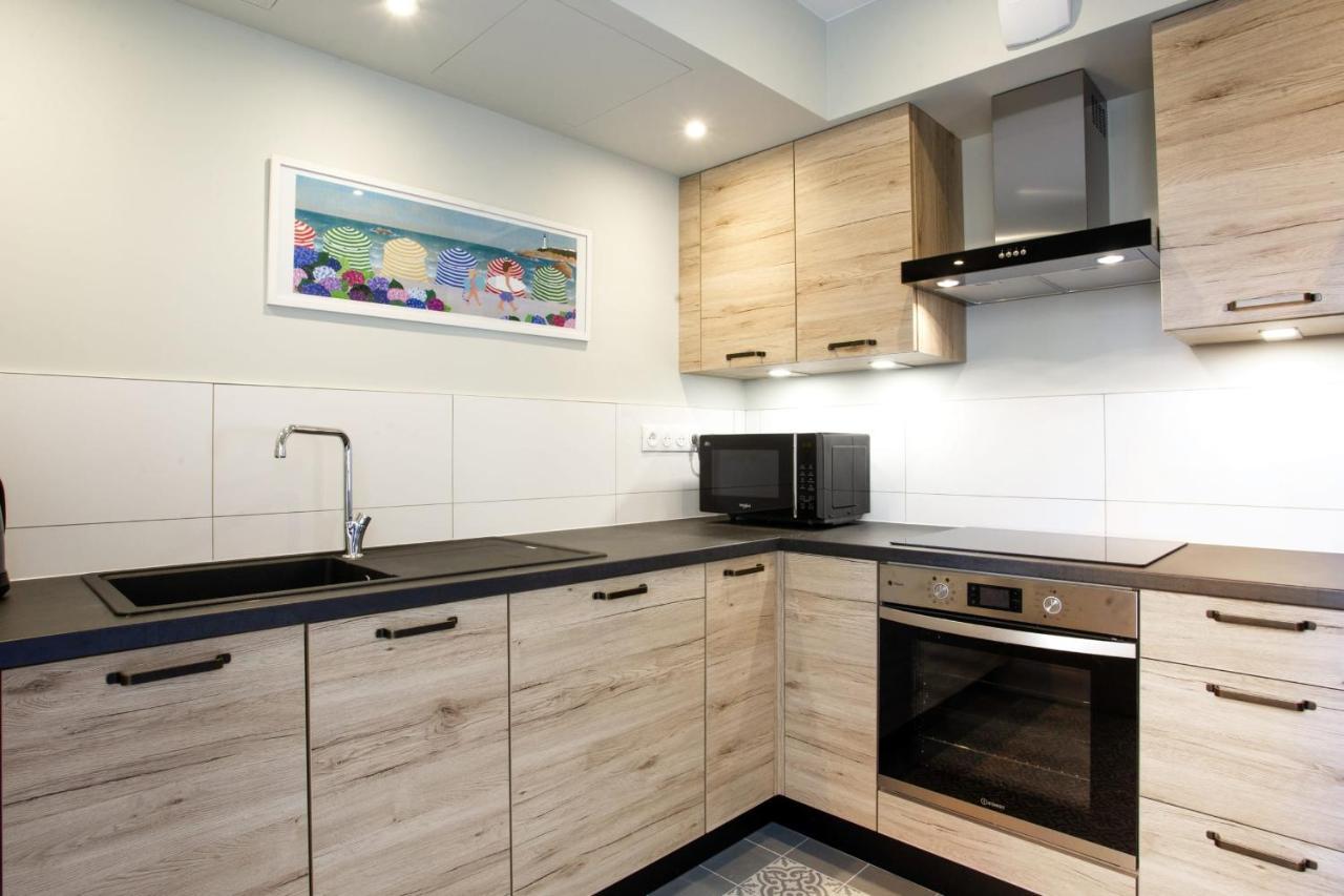 Appartement Frias - 3 Etoiles - Welkeys Biarritz Bagian luar foto